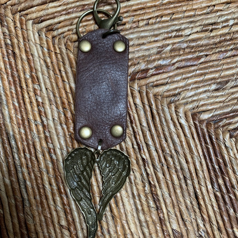 Keychain - Picture 3 of 5